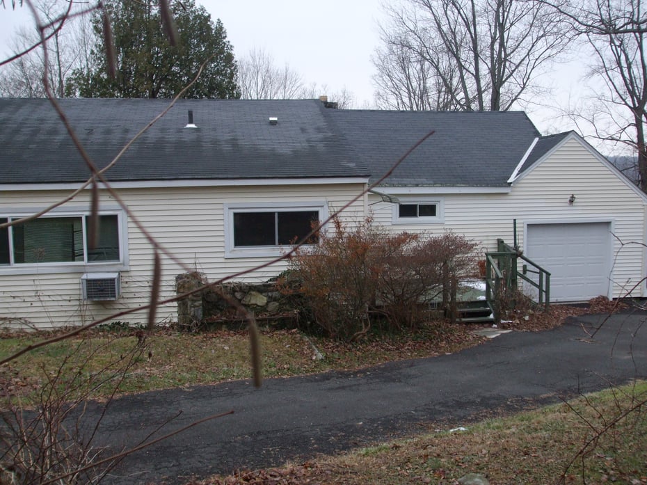 1 Kingsbury Road Photo 2
